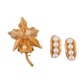 Cultured Pearl, Yellow Gold Jewelry Suite