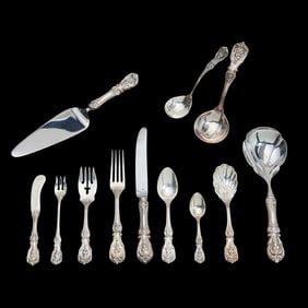 Reed and Barton Francis One Sterling Silver Flatware Service