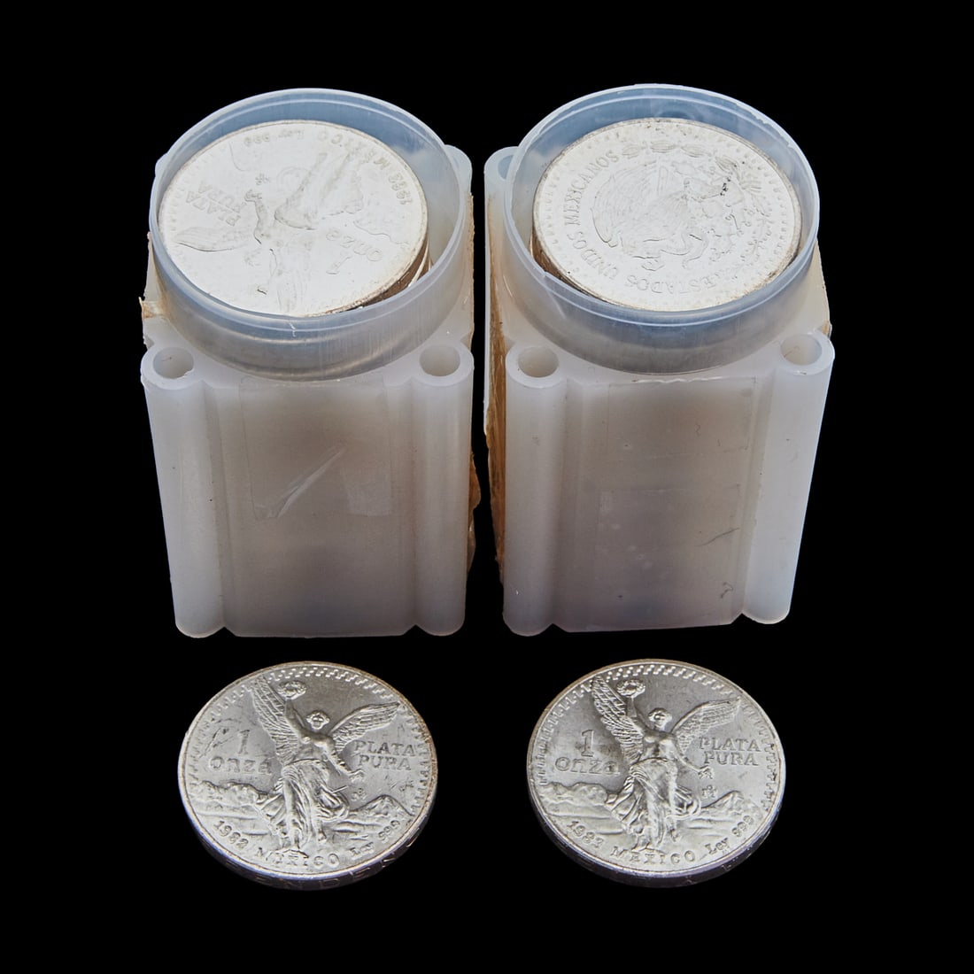 Mexico 1982-1983 Silver One Onza (40): Mexico 1982-1983 Silver One Onza (40).
