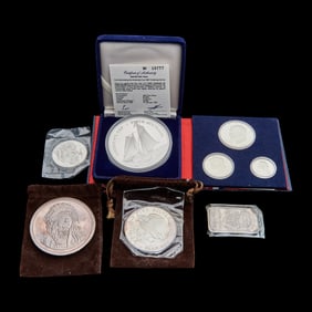 Collection of Silver Medallions (4), Silver Bar (1), and 1976 US Bicentennial Proof Set (1)