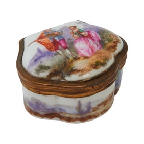 Meissen Style Gilt Metal Mounted Painted Porcelain Snuff Box