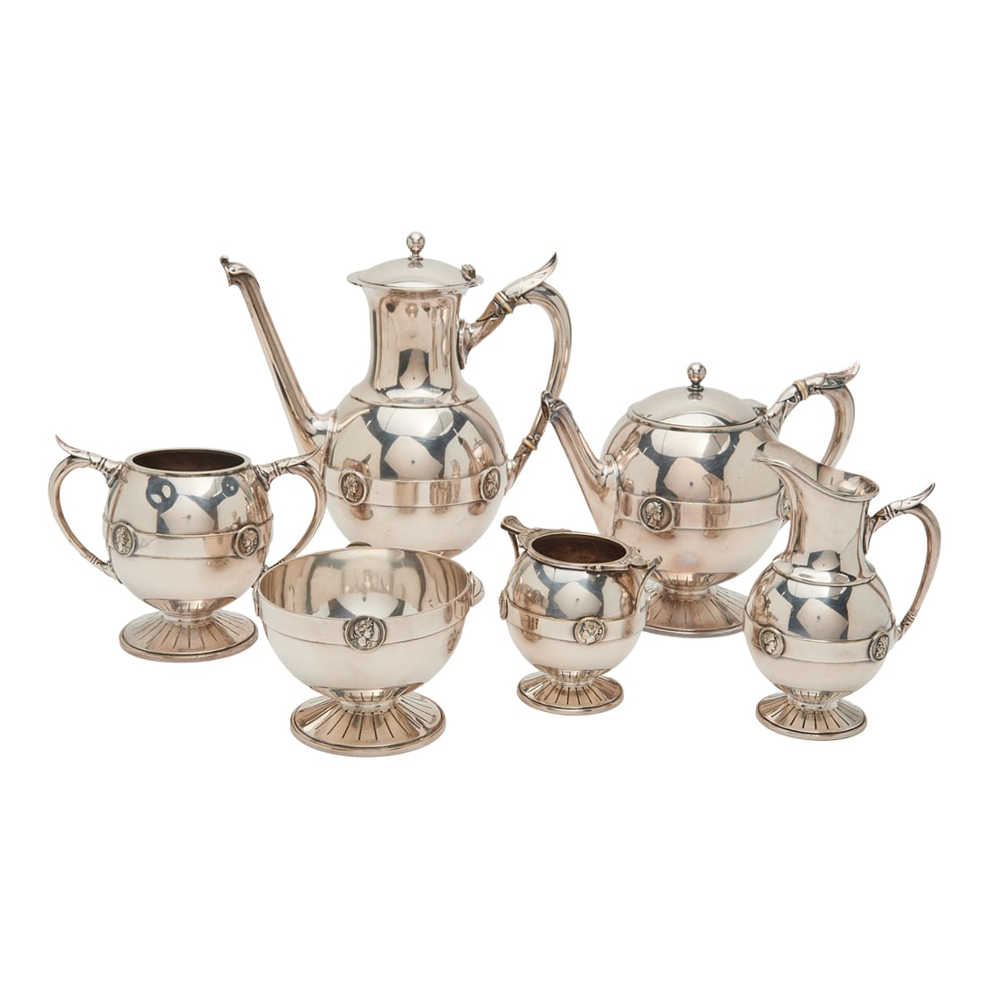 Gorham Silverplate Tea and Coffee Service in Medallion Pattern (1 of 8)