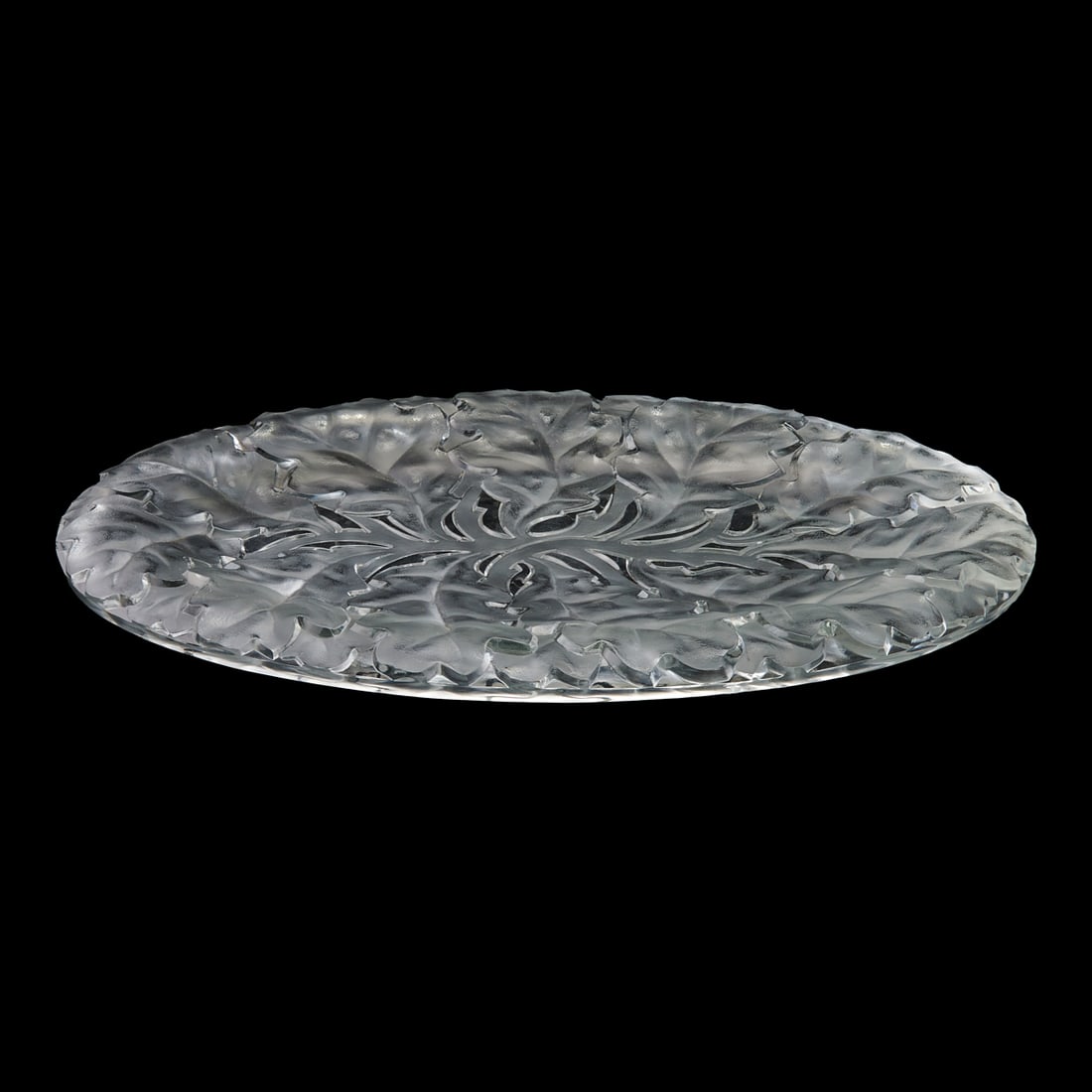 Lalique Crystal Oak Leaf Platter: Lalique Crystal Oak Leaf Platter Comprising large, oval shaped glass platter with frosted oak leaves emanating from central frosted branches on clear ground{Approximate dimensions: 1 3/4" high x 24