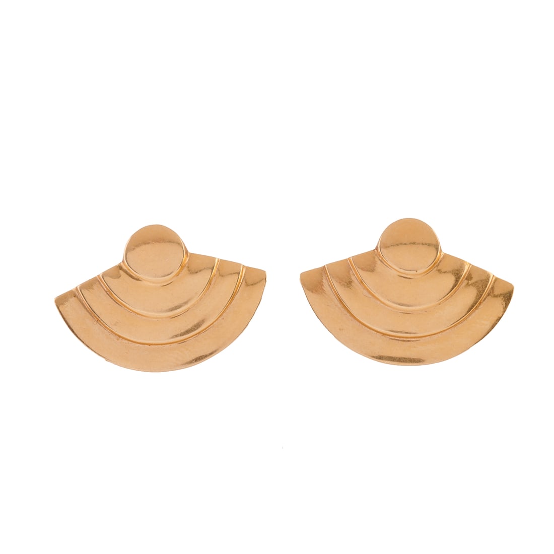 Pair of Retro A. Vahan 14k Yellow Gold Ear Clips: Pair of Retro A. Vahan 14k Yellow Gold Ear Clips. The 14k yellow gold fan motif non-pierced ear clips measuring approximately 19 x 28 mm. {Gross Weight: 4.6 dwts}