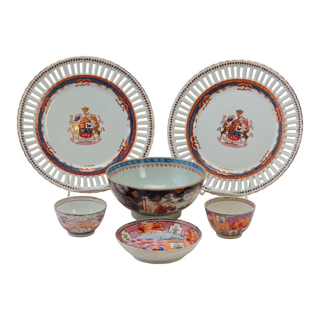 Six Chinese Export Famille Rose Porcelain Items (1 of 6)