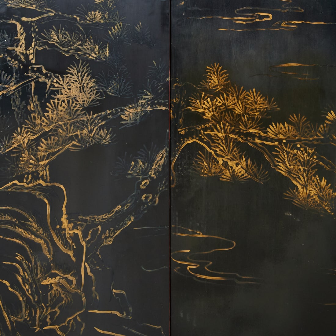 Chinese Export Red Lacquer and Gilt Six-Panel Screen - 7