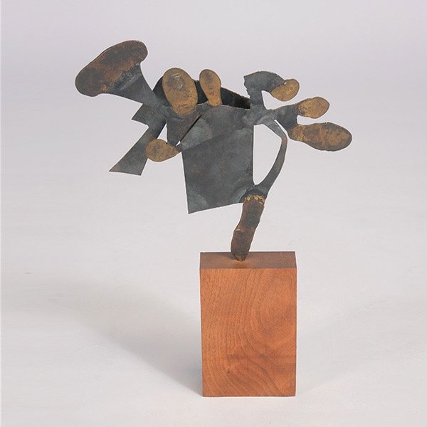 SIDNEY GORDIN 18-62 Bronze: SIDNEY GORDIN (Russian/American 1918-1996) 18-62, 1962 Bronze 12.5 x 12 x 2 inches/ 31.7 x 30.5 x 5.1 centimeters (not including base) Initialed, titled & dated "S. G. 18-62" PROVENANCE: Private Colle