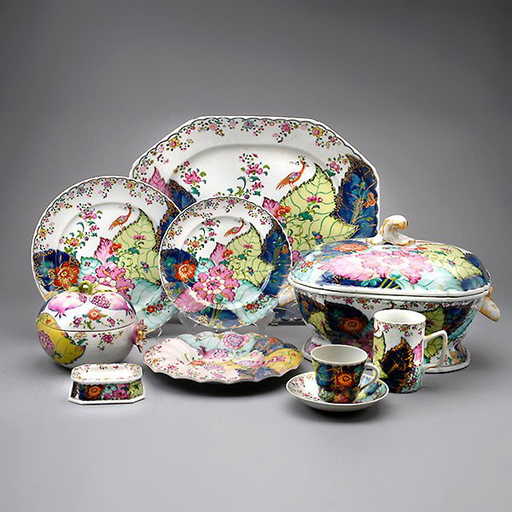Mottahedeh Tobacco Leaf Porcelain Service (56) Mottahedeh Tobacco Leaf Porcelain Service (56)