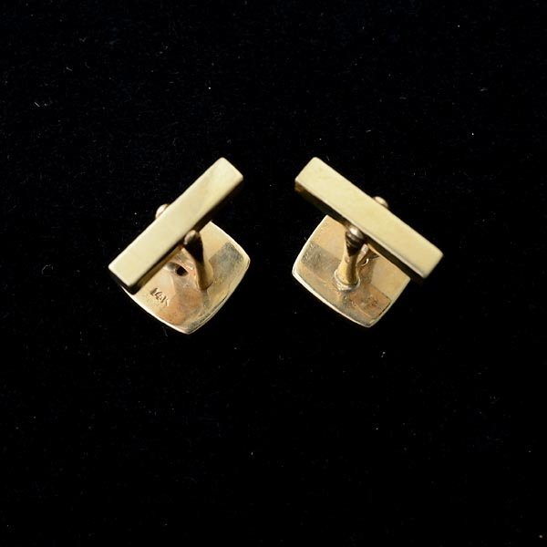 PAIR OF 14K YELLOW GOLD CUFFLINKS. - 4