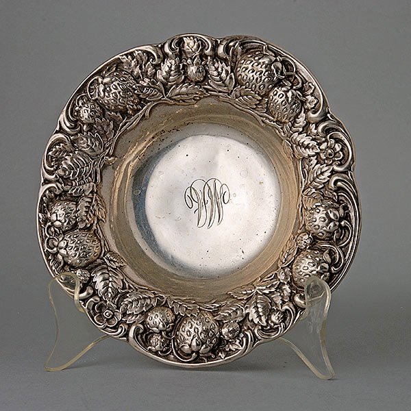 Mauser Art Nouveau Strawberry Bonbon