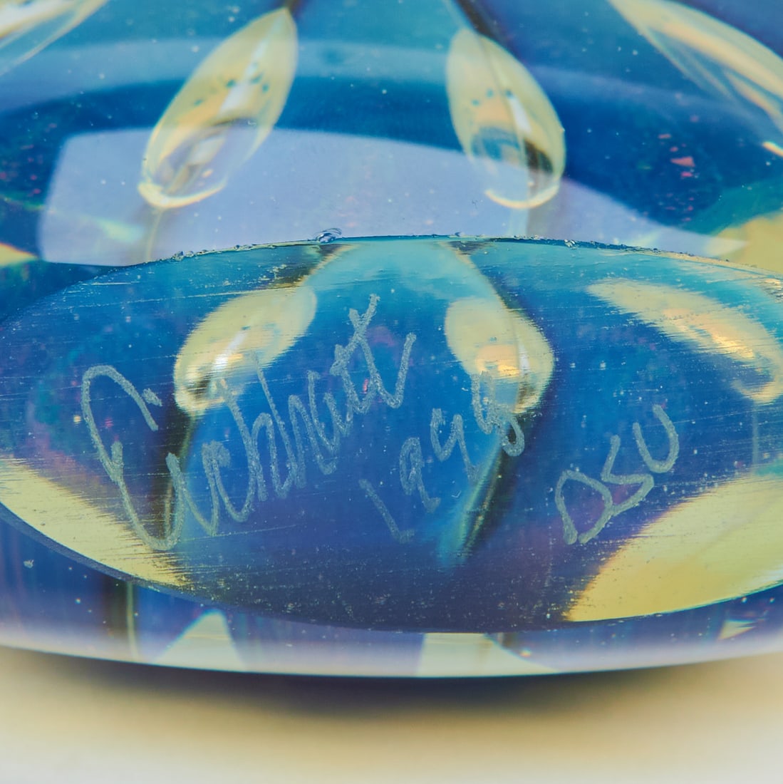 Six Paperweights including Eichart - 8