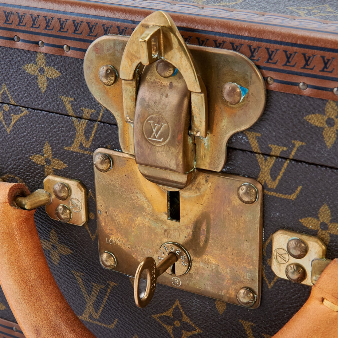 Two Louis Vuitton Cases - 6