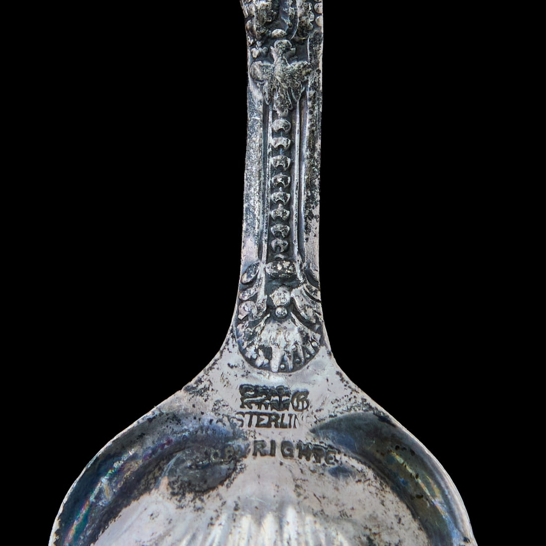 Assorted Sterling Silver Flatware Articles.. Comprising flatware pieces in various sizes and - 6