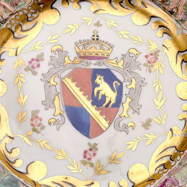 Suite of Thirty Capodimonte Plates - 4