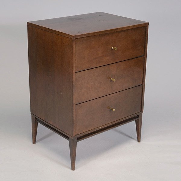 Paul McCobb Dresser.: Paul McCobb Dresser. With three drawers, Planner Group, original, not refinished. Measures approximately 18 inches in depth, 30 inches in height.