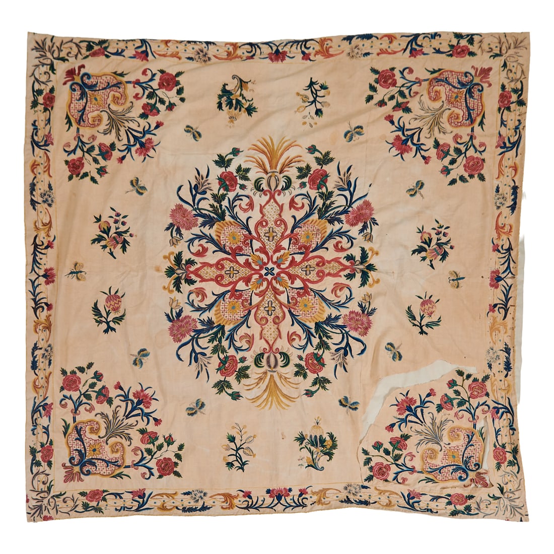 Continental Crewelwork on Linen Table Cover, the lined linen cover with wool crewelwork of stylized (1 of 5)