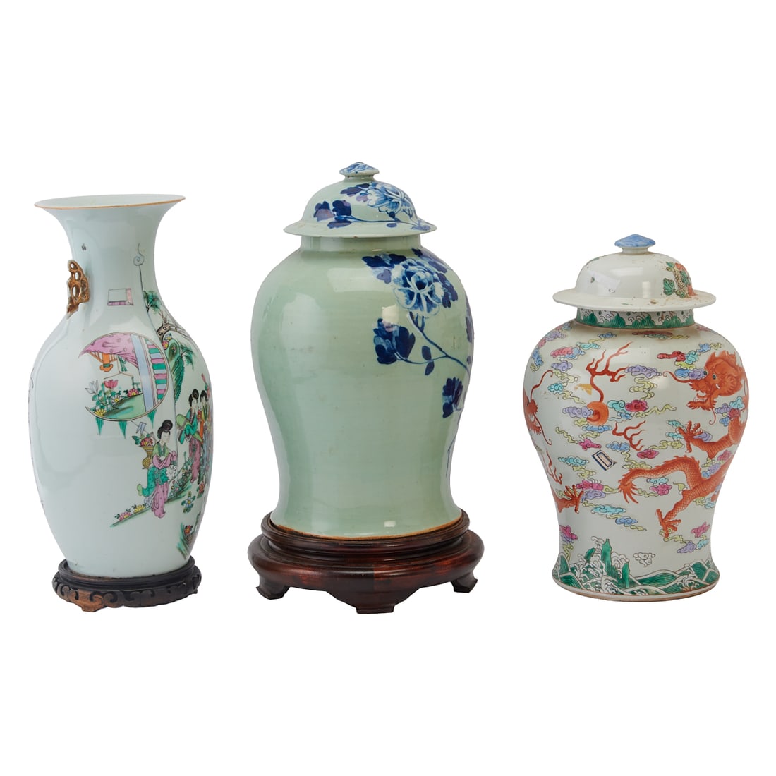 THREE CHINESE PORCELAIN VASESThis collection comprises three large Chinese porcelain vases (1 of 4)