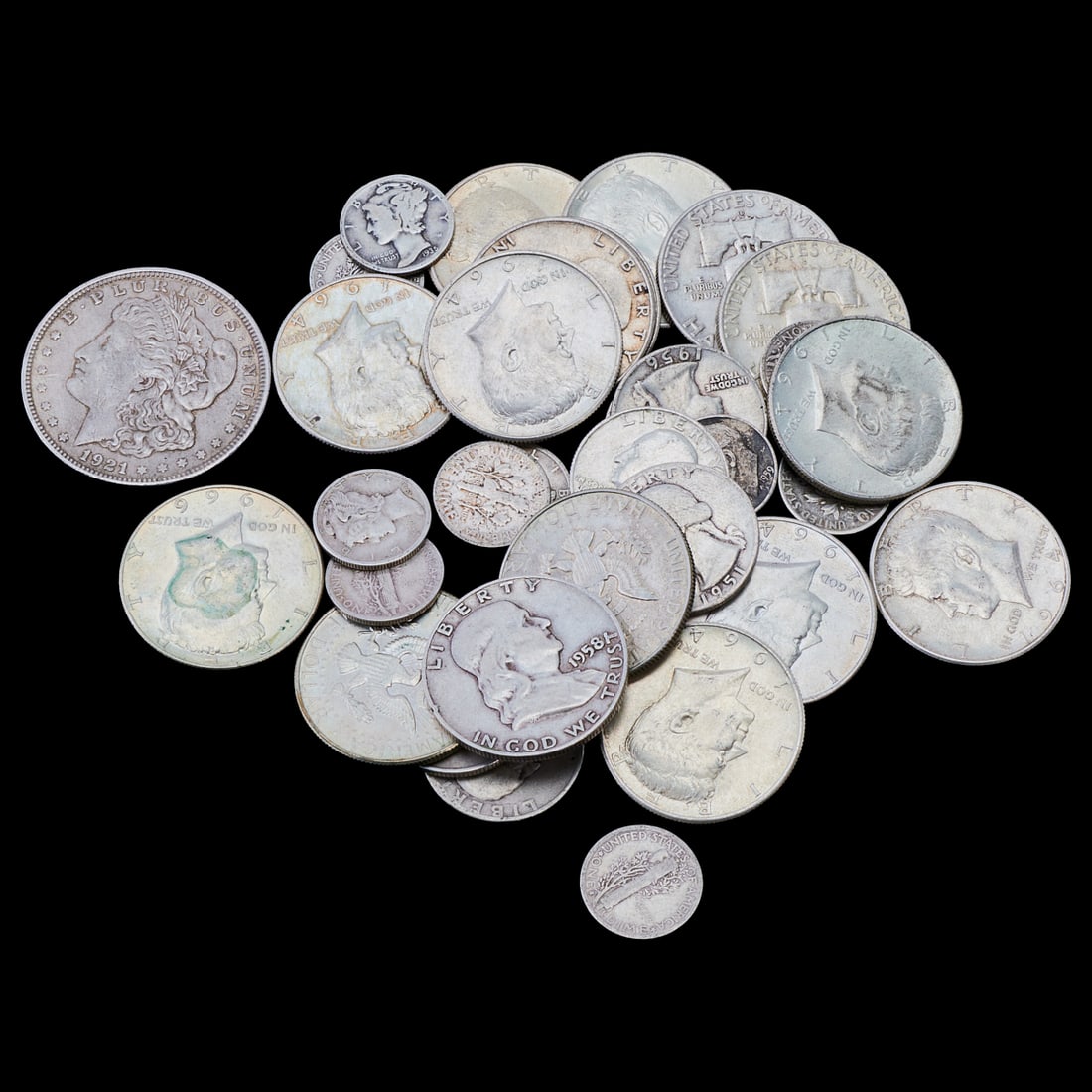 Collection of U.S. Silver Half Dollars, Quarters, Dimes, Including 1921 Morgan Dollar: Collection of U.S. Silver Half Dollars, Quarters, Dimes, Including 1921 Morgan Dollar
