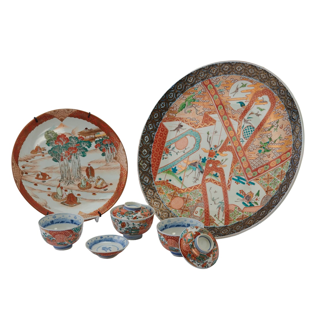A Group of Japanese Imari Polychrome Bowls and Two Chargers (1 of 7)