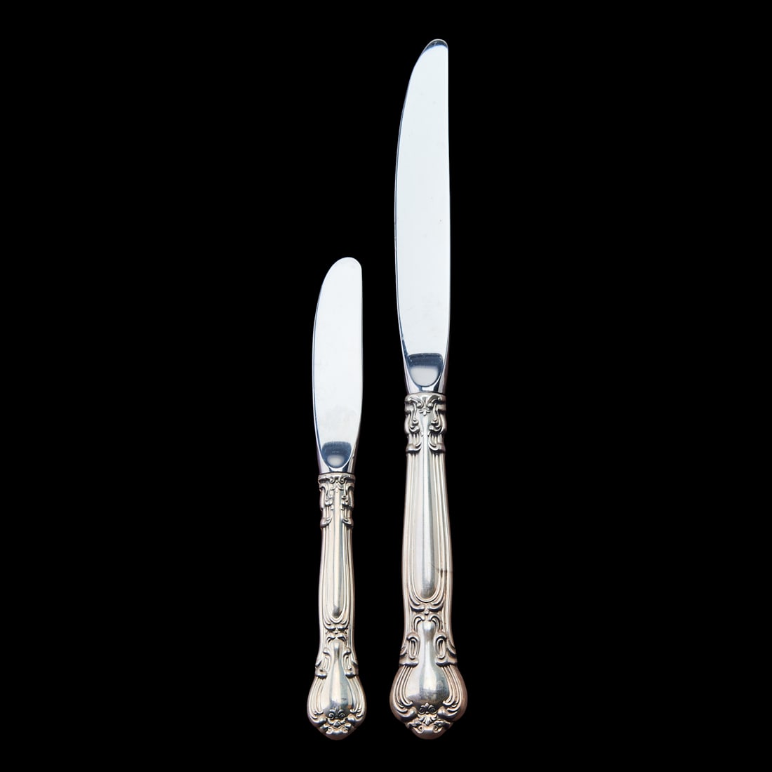 Gorham Sterling Silver Chantilly Pattern Flatware Service - 2
