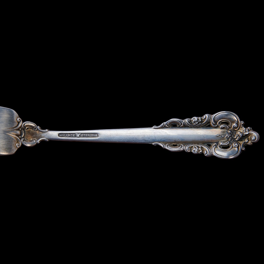 Wallace Grande Baroque Sterling Silver Flatware Service - 3