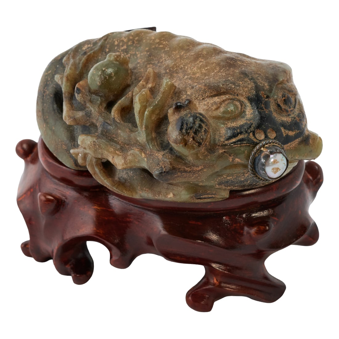 A Three-Legged Toad-Form Snuff Bottle, Early Qing Dynasty (1 of 4)
