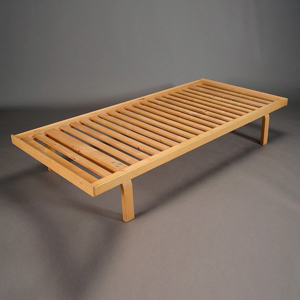 Alvar Aalto Daybed.: Alvar Aalto Daybed. Solid birch frame constructed using Aalto's famous "L" leg, with finger jointing at the corners. Measures approximately 80 inches in length, 36 1/4 inches in width, 13 1/2 inches i