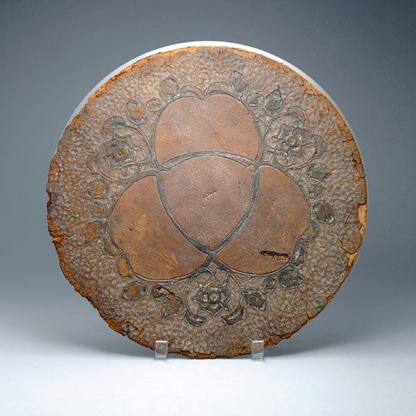 Roycoft Leather Tablemat: Roycoft Leather Tablemat Diameter 12 inches