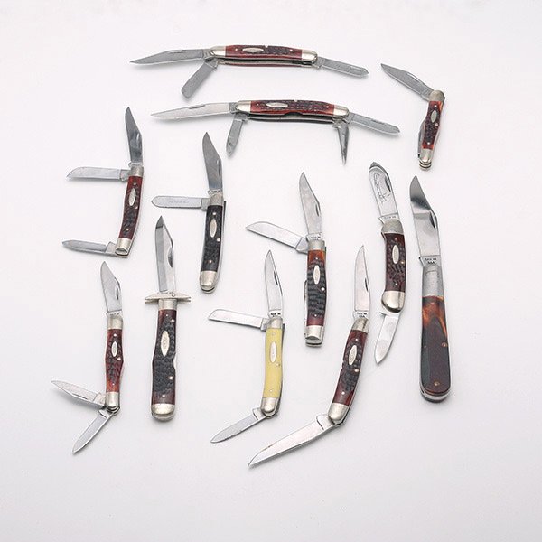 Lot of Nine Case Folding Pocket Knives: Lot of Nine Case Folding Pocket Knives including models 3318HP, 6392, 64047P, 6332, 6383 (2), 62131, 6111 1/2L, 6143, 6347HP, 6347PU and Muskrat.