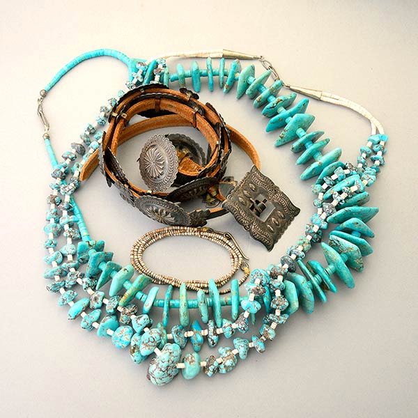 FOUR TURQUOISE, SHELL, SILVER JEWELRY ITEMS.: COLLECTION OF FOUR NATIVE AMERICAN TURQUOISE, SHELL, SILVER JEWELRY ITEMS. Including one turquoise jaclaw necklace measuring approximately 27 inches in length, completed by a silver hook and eye clasp