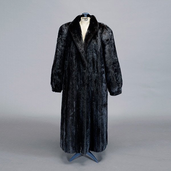 Nordstroms Ranch Mink Coat: Nordstroms Ranch Mink Coat {Length 52 inches}