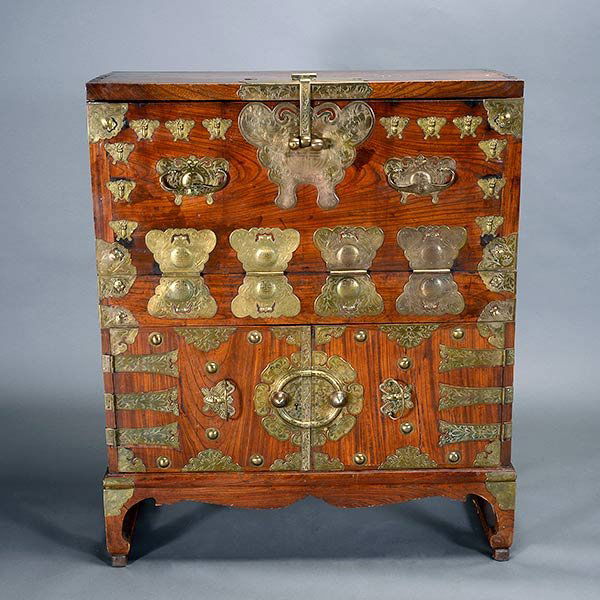 A Korean Writing Desk