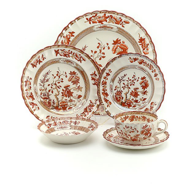 Spode Copeland Indian Tree Dinner Service: Spode Copeland Indian Tree Dinner Service: Comprising fifteen dinner plates {diameter 10 inches}; twenty one salad plates {diameter 7 5/8 inches}; eleven bread plates {diameter 6 3/8 inches}; three fr