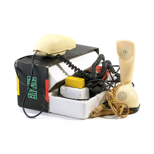 Trio of Modernist Phones.: Trio of Modernist Phones. Including Sottsass phone, Richard Sapper Grillo Flip Phone & Ericfone.