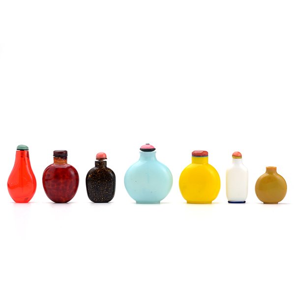 Seven Glass Snuff Bottles, 18th/19th Century (1 of 5)