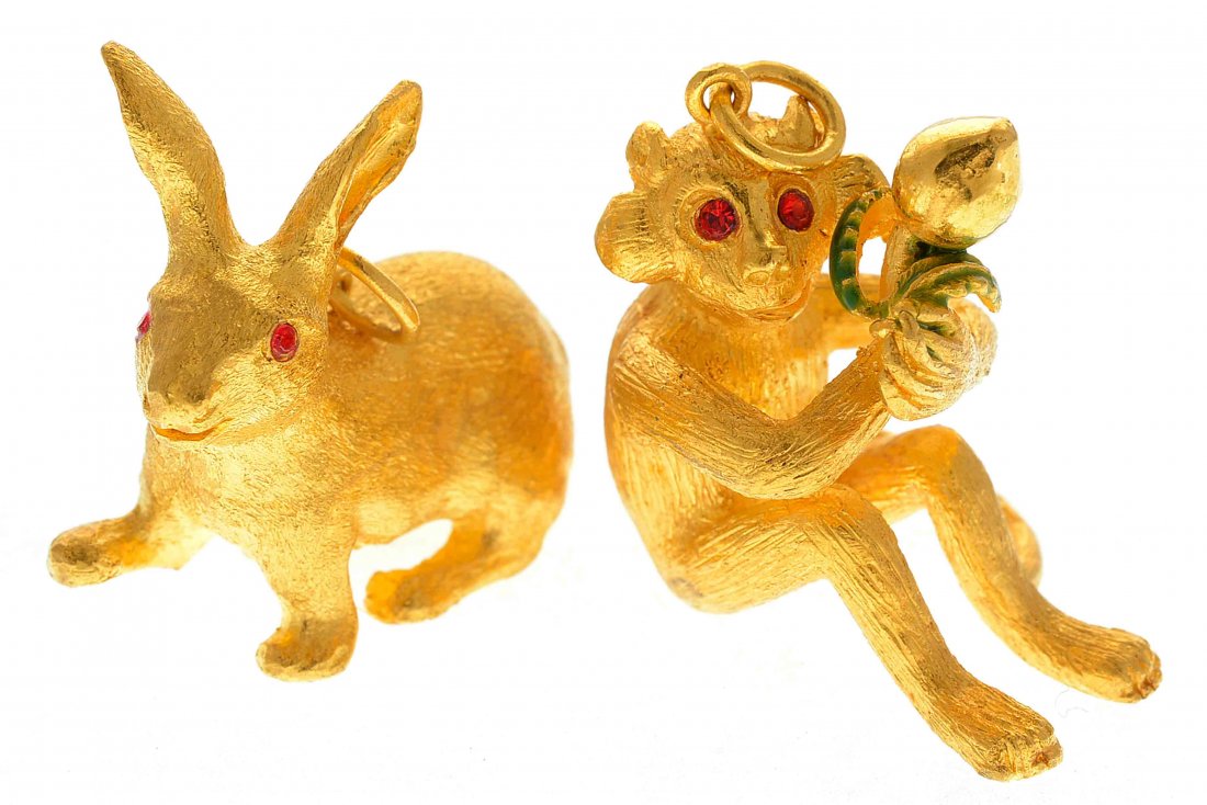 Collection of Two 22k Yellow Gold Animals. (1 of 5)