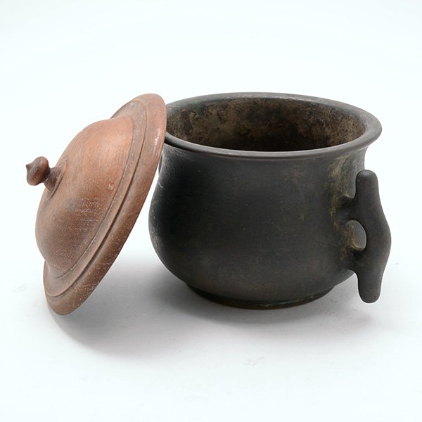 A Bronze Censer, Qing Dynasty (1 of 8)