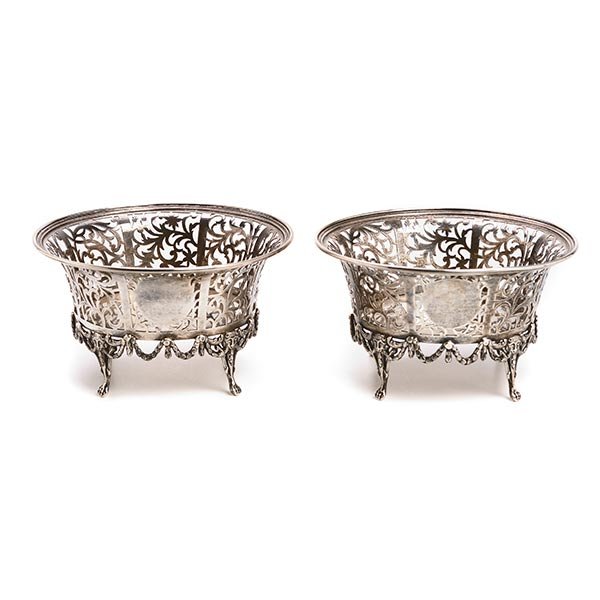 Pair of English Sterling Reticulated Baskets (1 of 5)