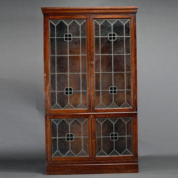 Arts & Crafts Leaded Glass Oak China Cabinet (1 of 4)