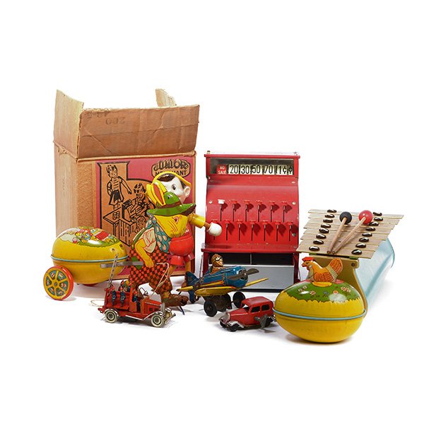 Collection of Eight Vintage Toys (1 of 5)