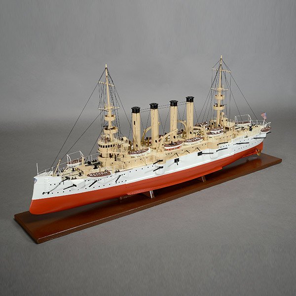 Heavy Cruiser Milwaukee Ship Model (1 of 5)
