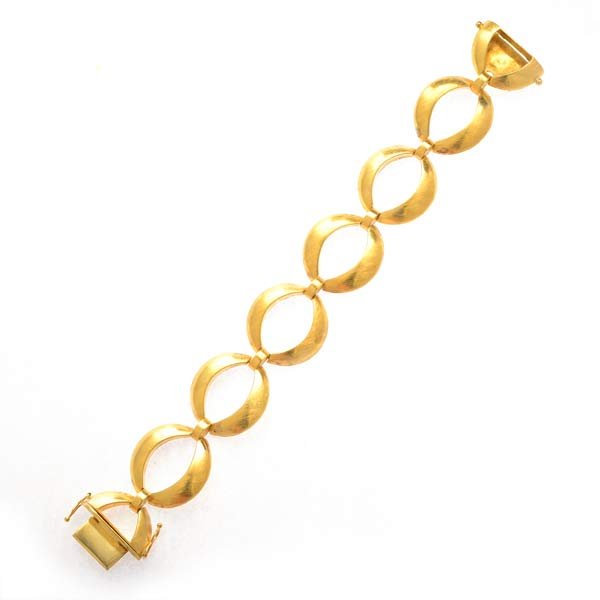 18k Yellow Gold Bracelet. (1 of 4)