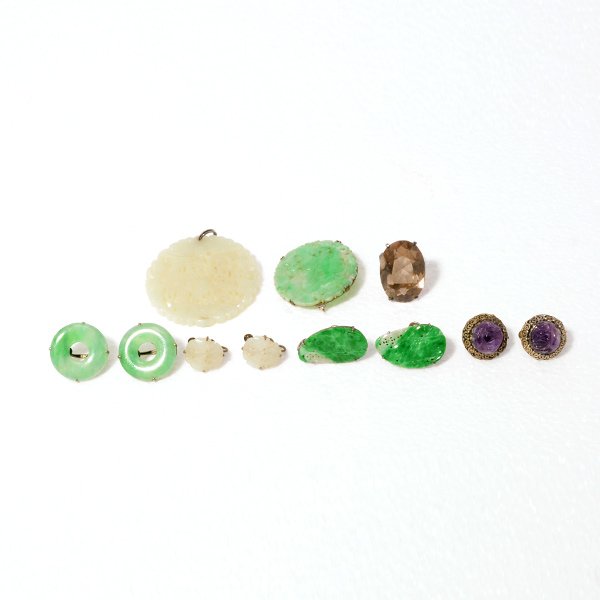 A Group of Jade and Hardstone Carvings and Jewelry (1 of 9)