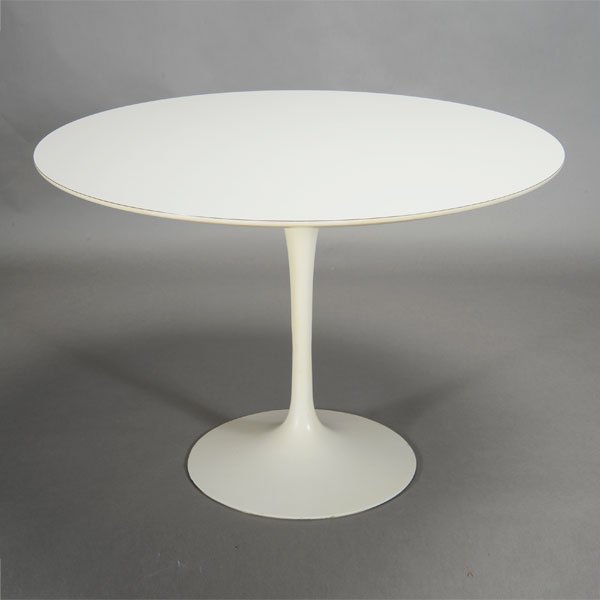 Eero Saarinen (1910-1961) Knoll Tulip Table (1 of 3)