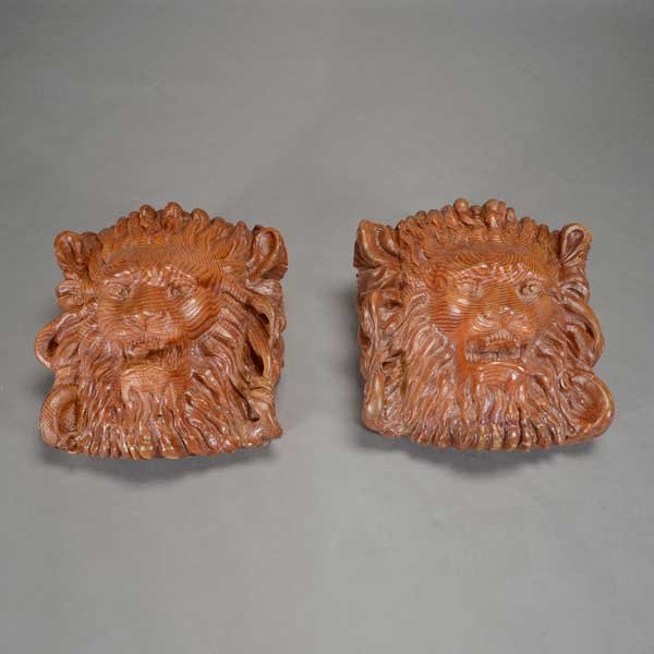 Pair of Aesthetic Movement Carved Oak Lion's Heads (1 of 4)