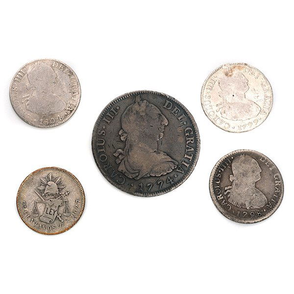Lot of 5 Mexican Silver Coins. (1 of 5)