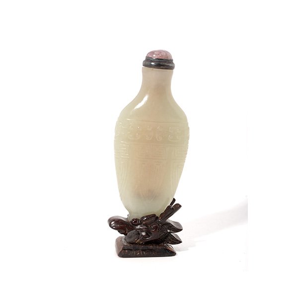 A Celadon Jade Snuff Bottle (1 of 2)