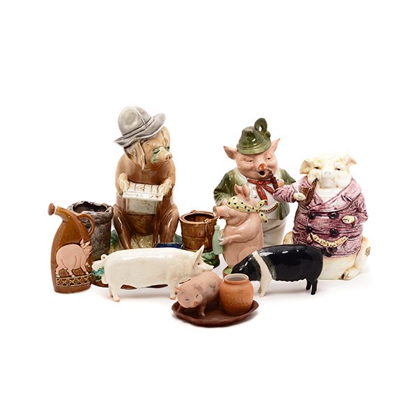 Collection of Eight Figural Pig Decorations (1 of 5)
