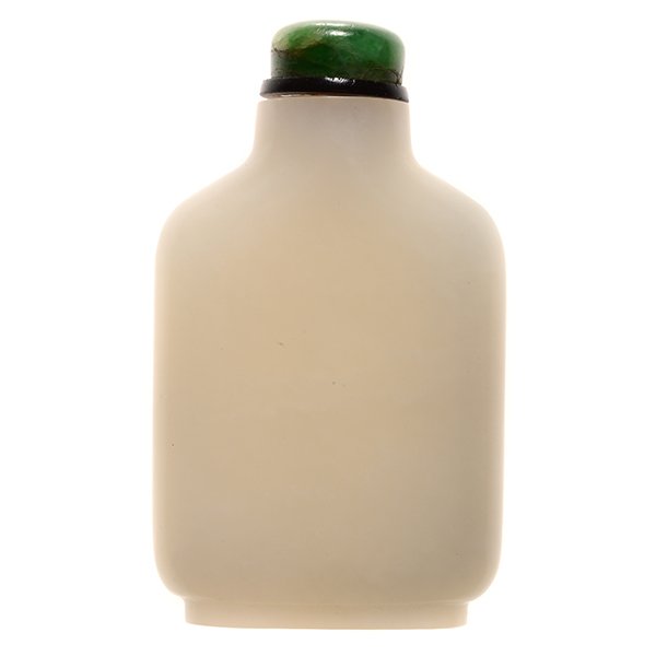 A Mutton-Fat White Jade Snuff Bottle, 19th Century (1 of 5)