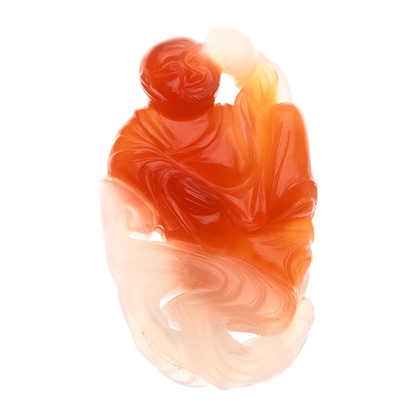 A Carved Agate Pendant (1 of 5)